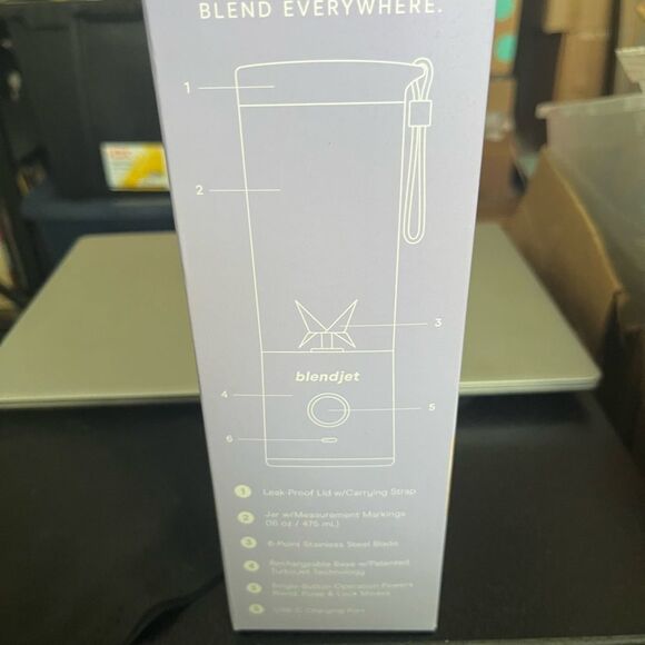 BlendJet 2 Purple - Picture 4 of 4